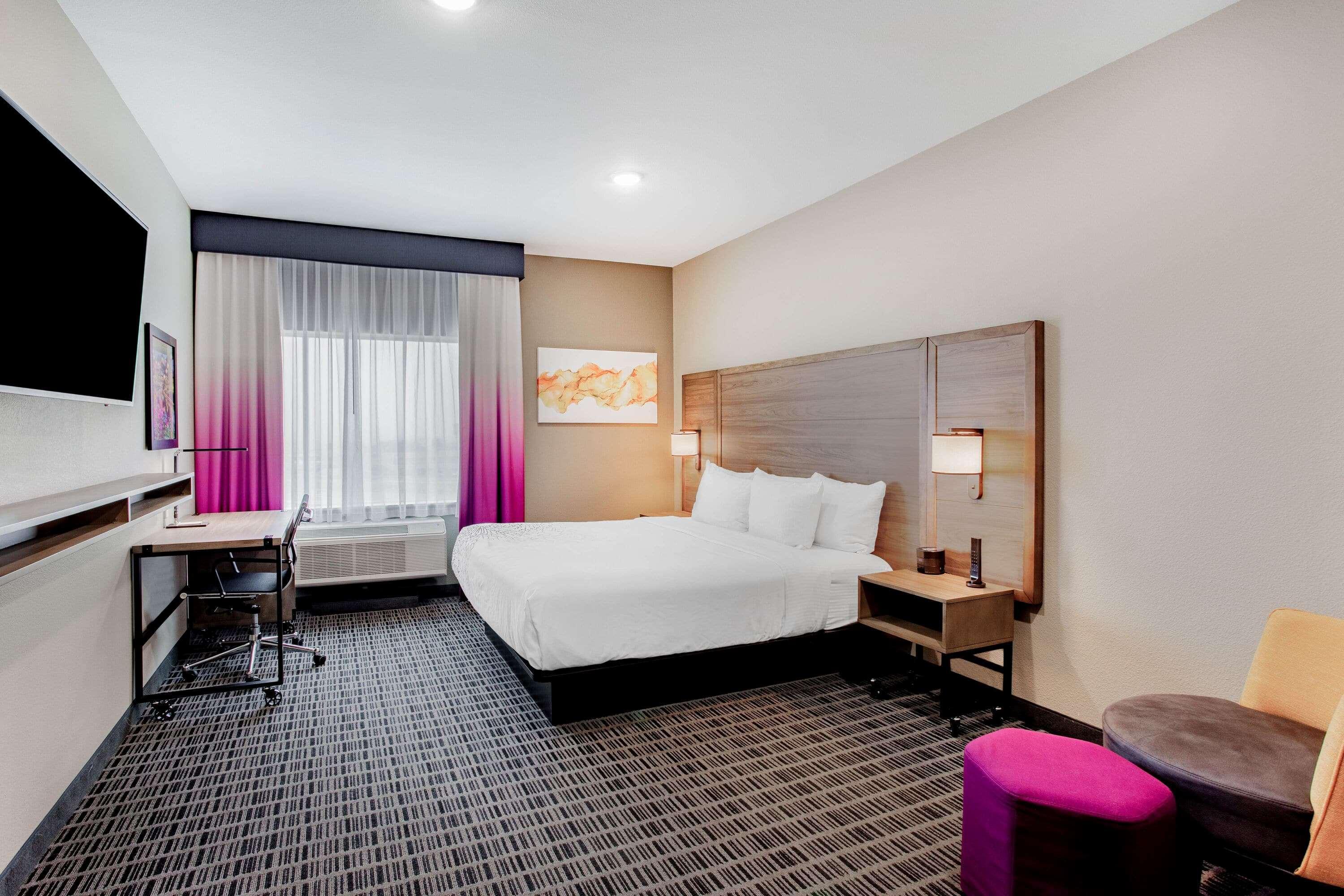 La Quinta By Wyndham San Antonio Alamo City Exterior photo