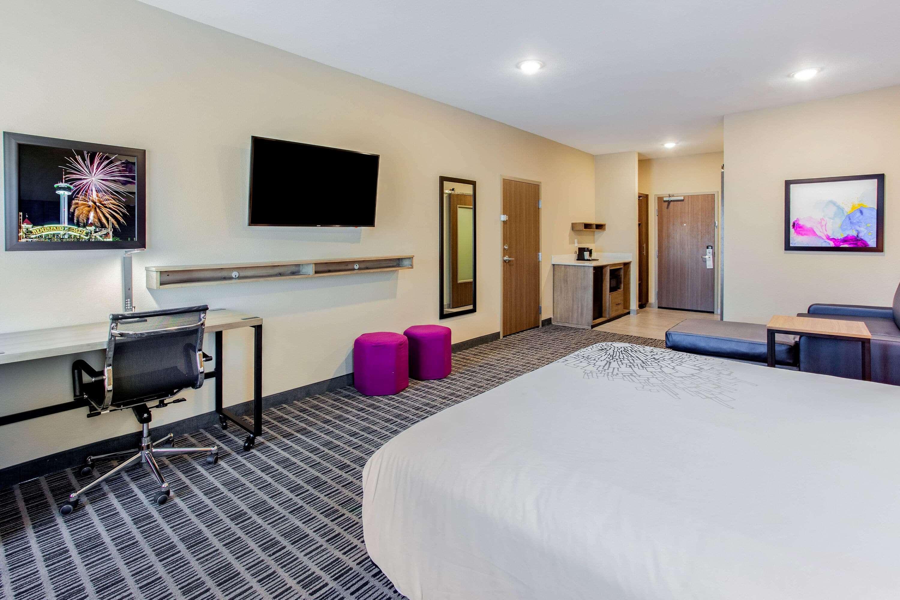 La Quinta By Wyndham San Antonio Alamo City Exterior photo