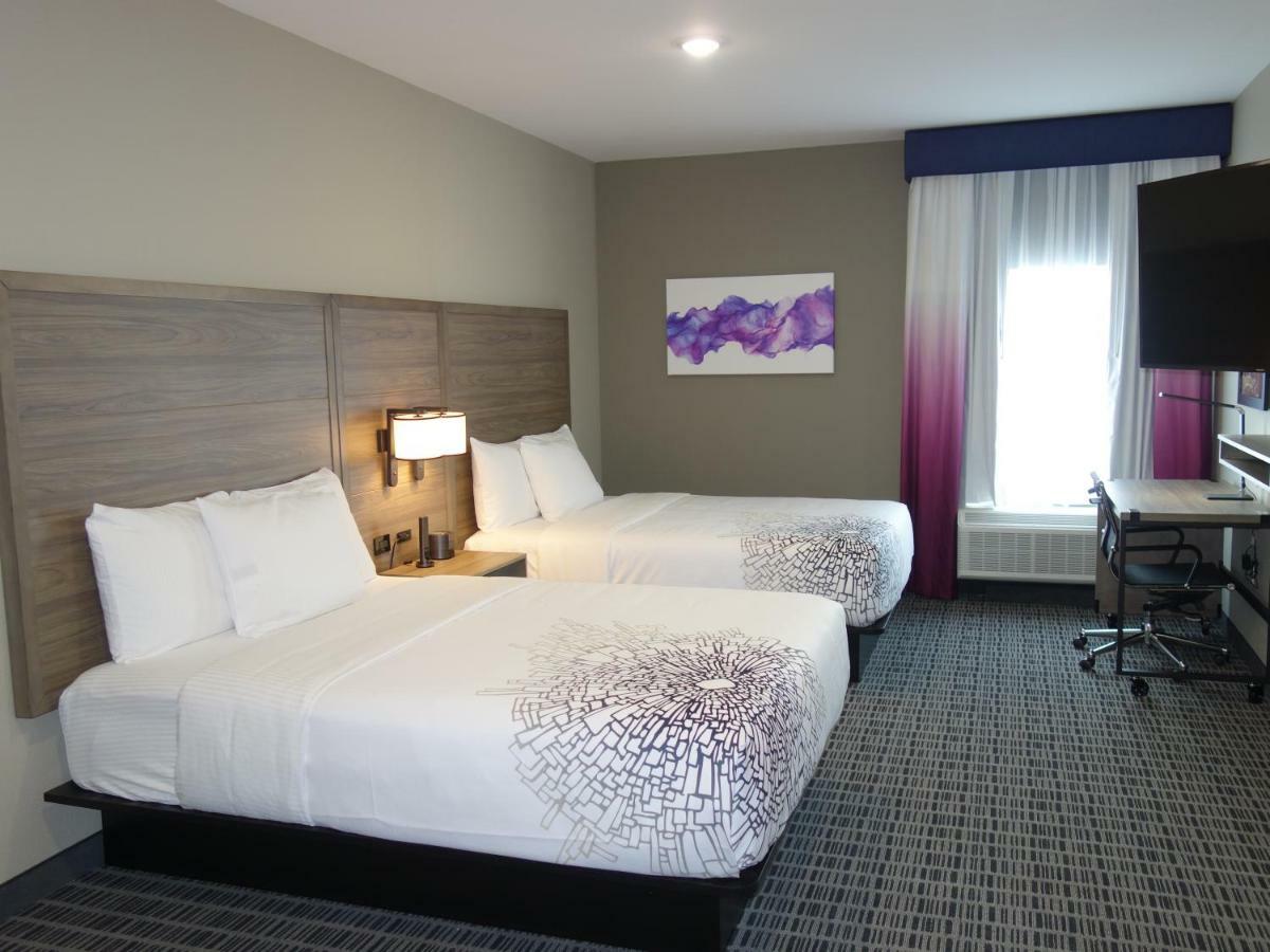 La Quinta By Wyndham San Antonio Alamo City Exterior photo
